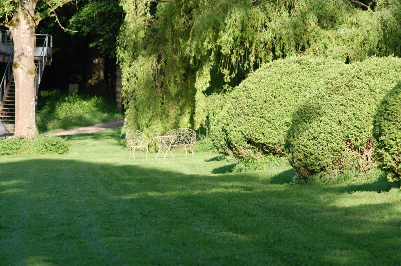 Gite Dans Un Domaine Historique Chevreuse Buitenkant foto